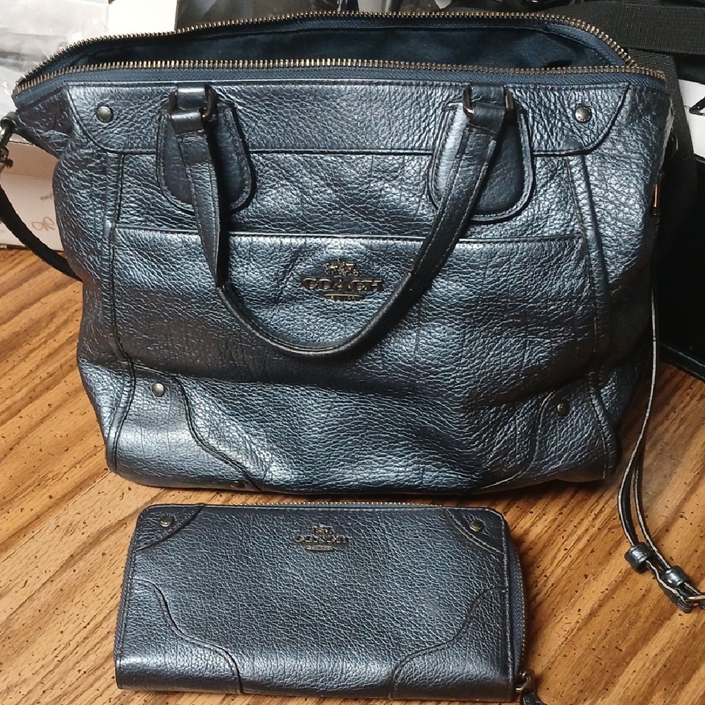 Coach Dark Blue Leather Tote Bag and Wallet Set